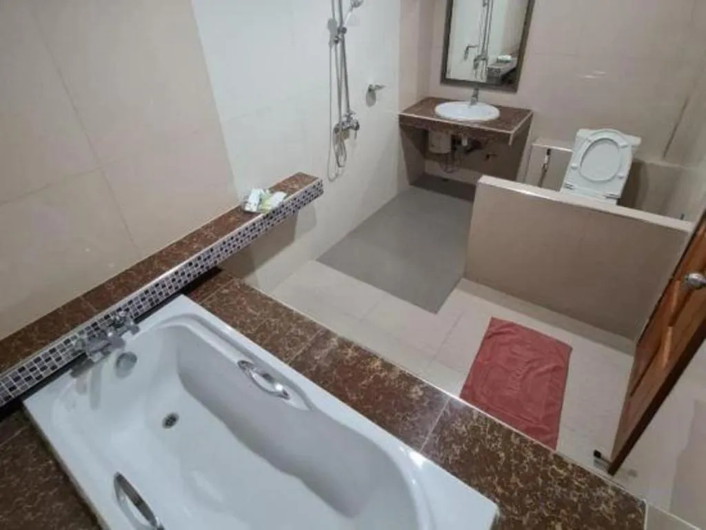 AmornSukhothai Hotel