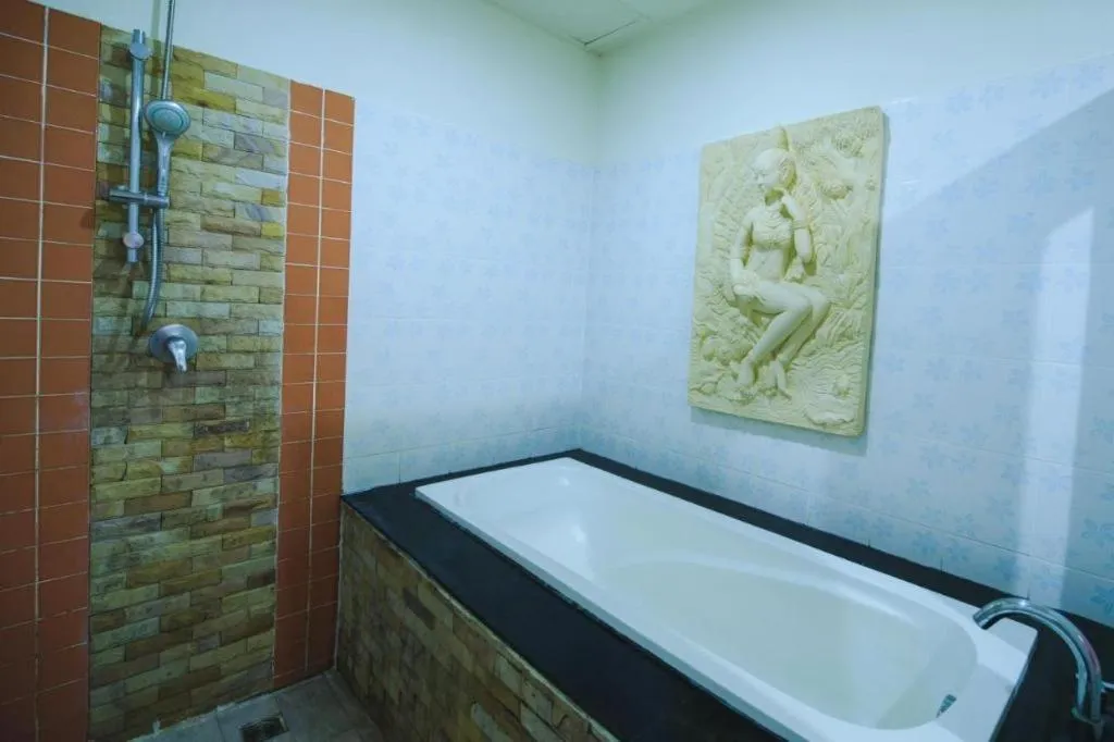 AmornSukhothai Hotel