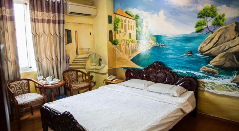 Bed in Phuong Linh Hotel