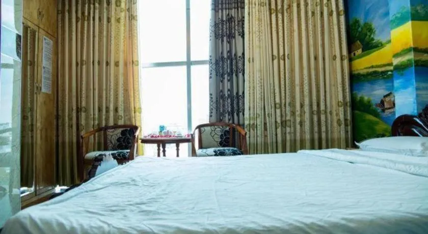 Bed in Phuong Linh Hotel