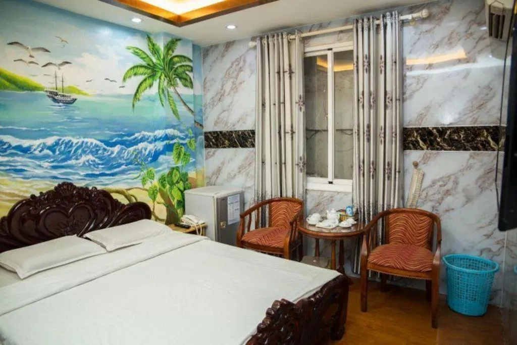 Bed in Phuong Linh Hotel