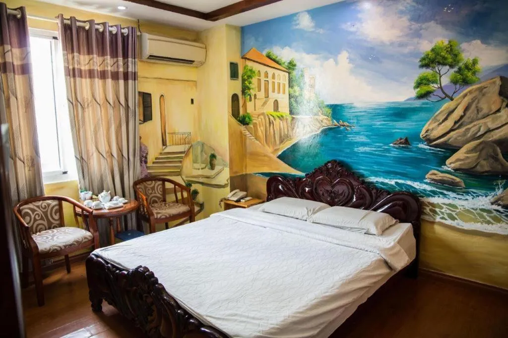 Bed in Phuong Linh Hotel