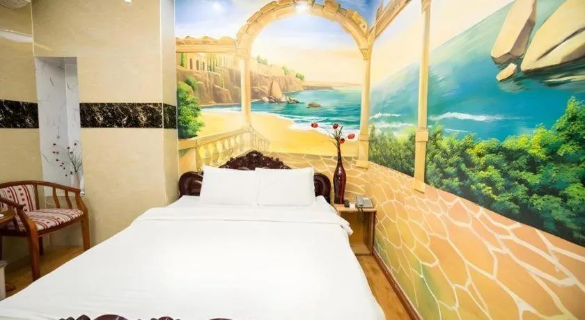 Bed in Phuong Linh Hotel