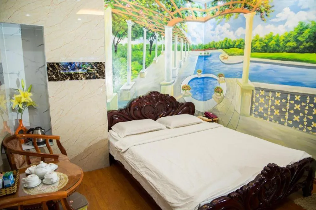 Bed in Phuong Linh Hotel