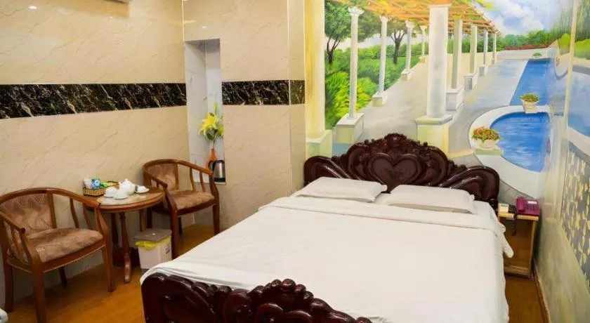 Bed in Phuong Linh Hotel