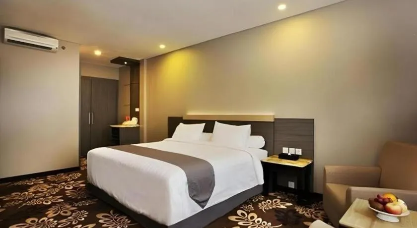 Bed in pyramid suites Hotel