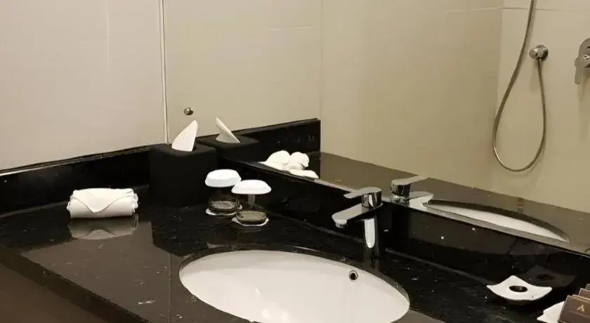 pyramid suites Hotel pyramid suites Hotel