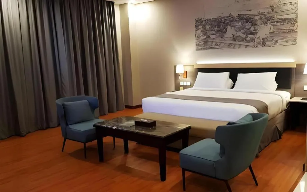 Bed in pyramid suites Hotel