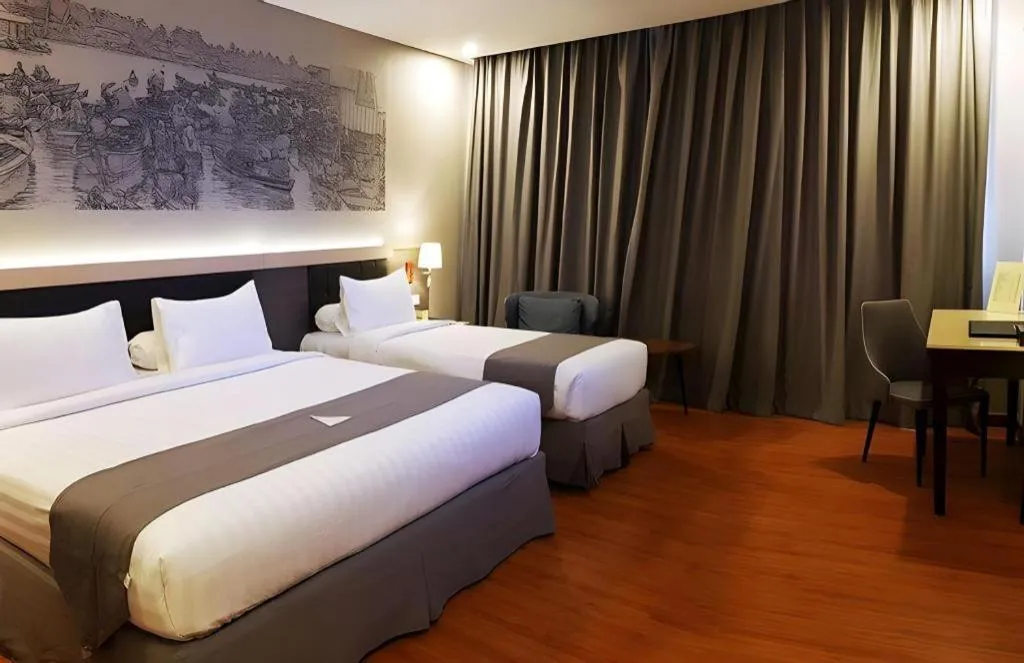 Bed in pyramid suites Hotel