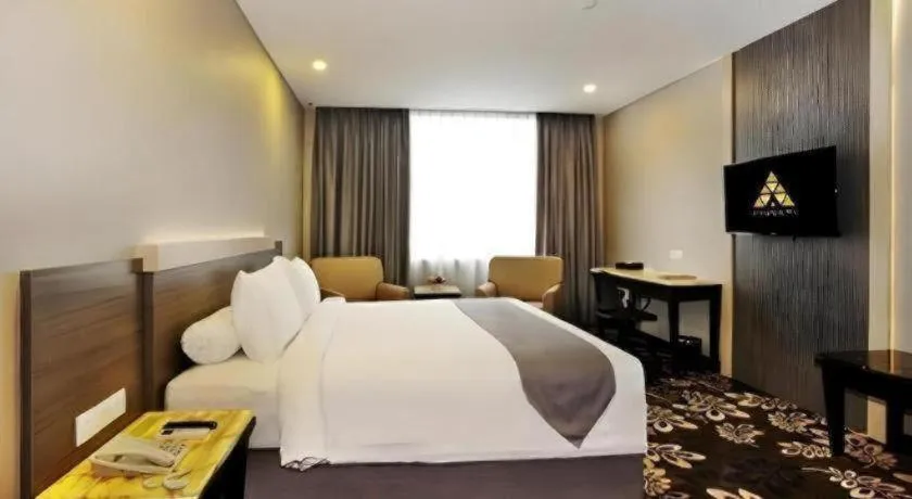 Bed in pyramid suites Hotel