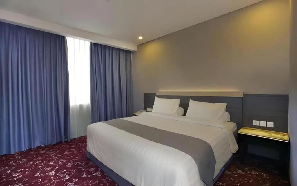 Bed in pyramid suites Hotel