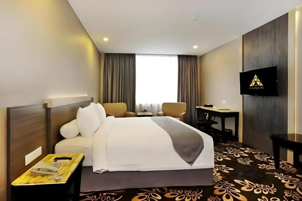 Bed in pyramid suites Hotel