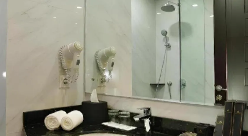 pyramid suites Hotel