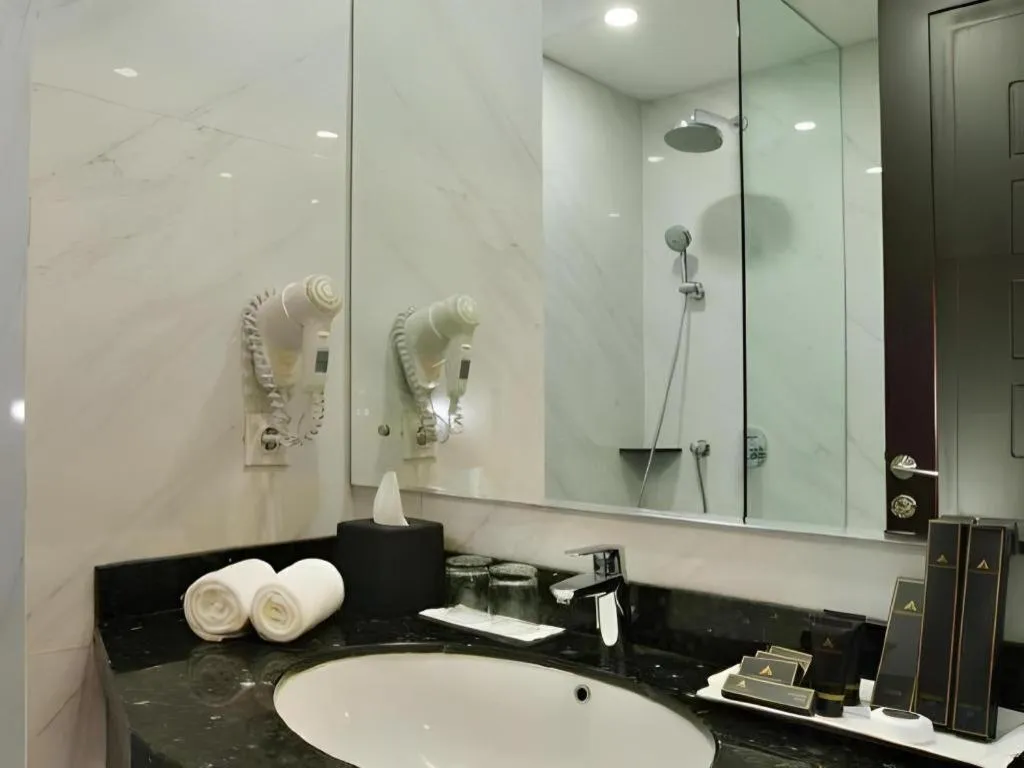 pyramid suites Hotel