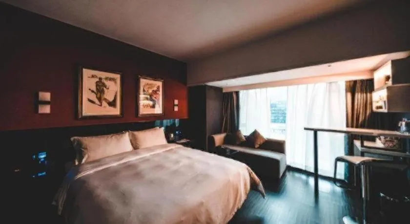 Bed in M Hotel Shenzhen Nanshan