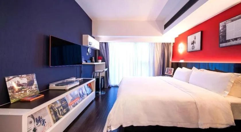Bed in M Hotel Shenzhen Nanshan