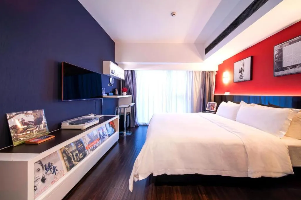 Bed in M Hotel Shenzhen Nanshan