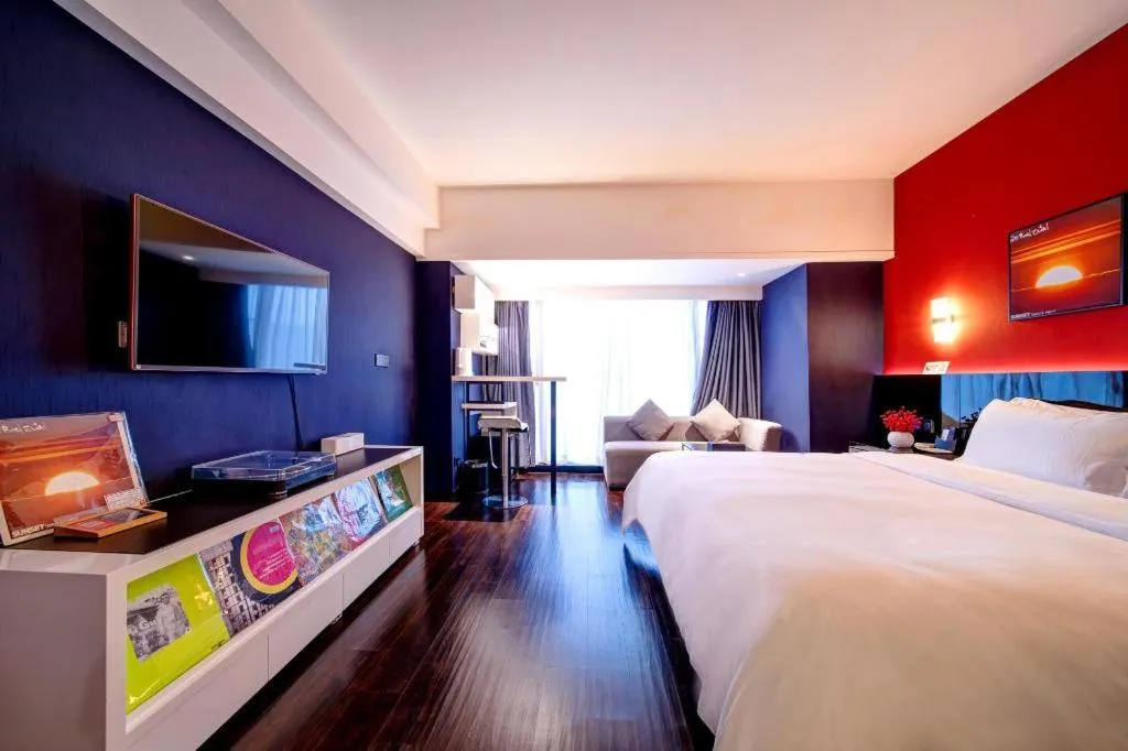 Bed in M Hotel Shenzhen Nanshan