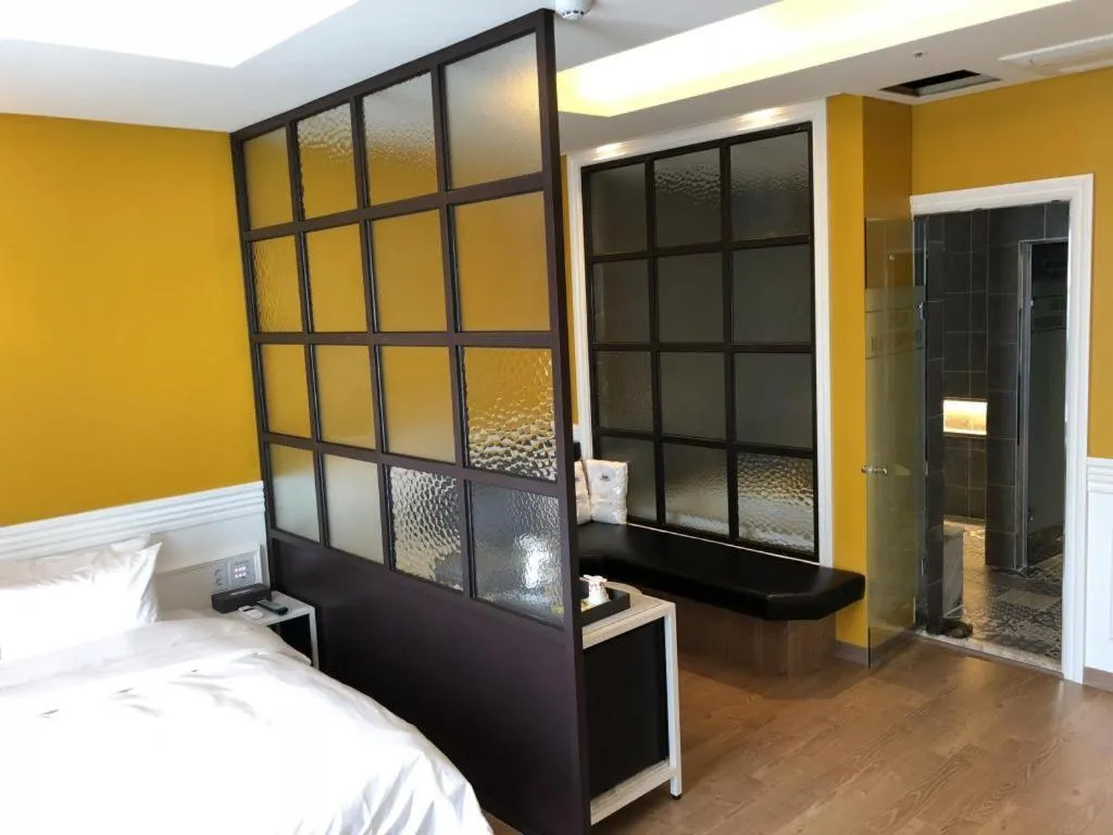 Bed in Hotel Morning Calm