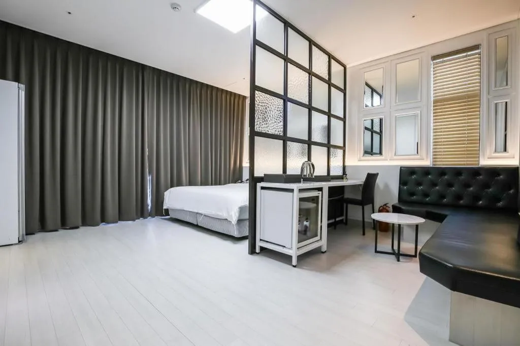 Bed in Hotel Morning Calm