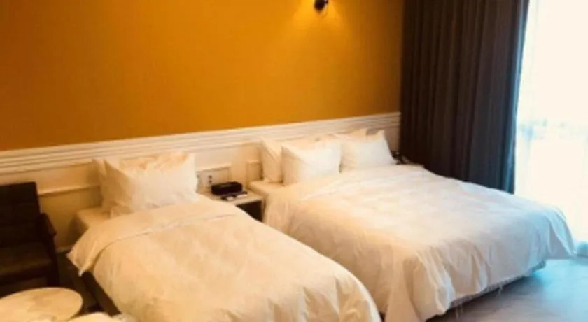 Bed in Hotel Morning Calm