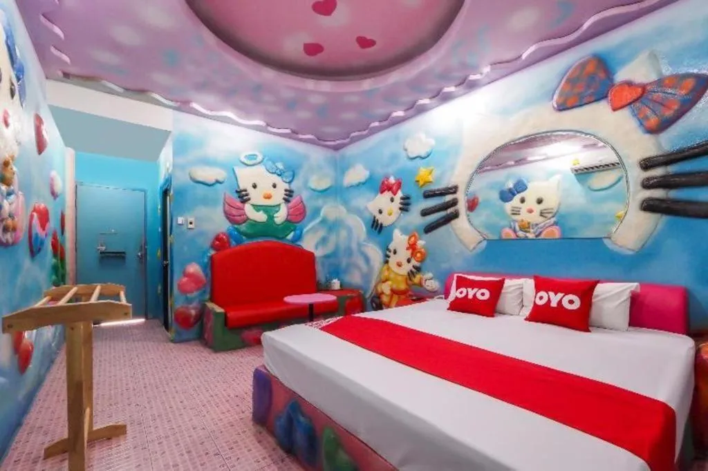 Bed in OYO 577 For Love Hotel