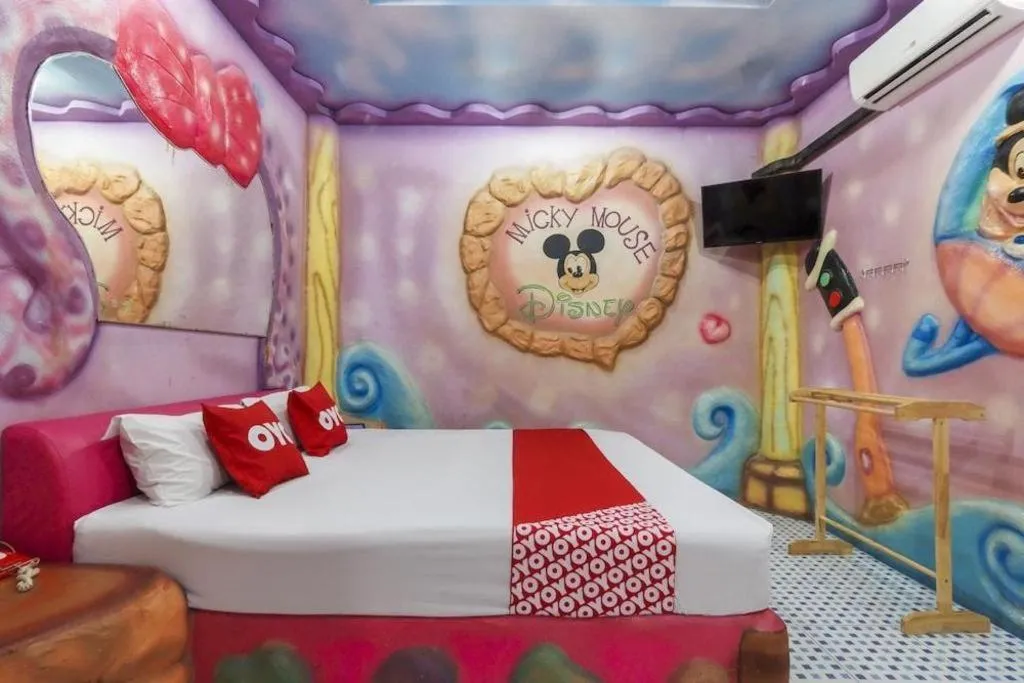 Bed in OYO 577 For Love Hotel