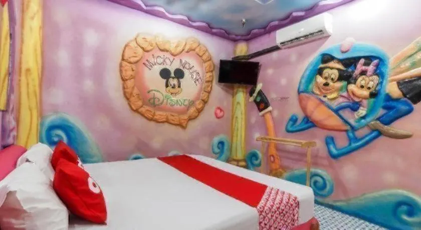 Bed in OYO 577 For Love Hotel