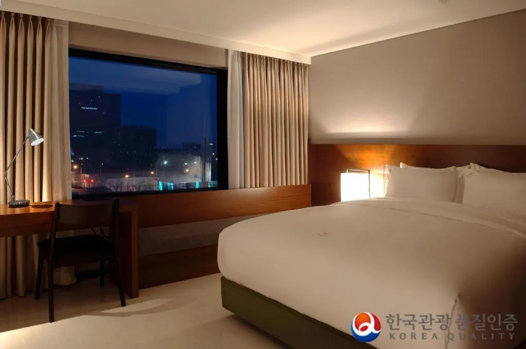 Top Cloud Hotel Gwangju (Korea Quality)