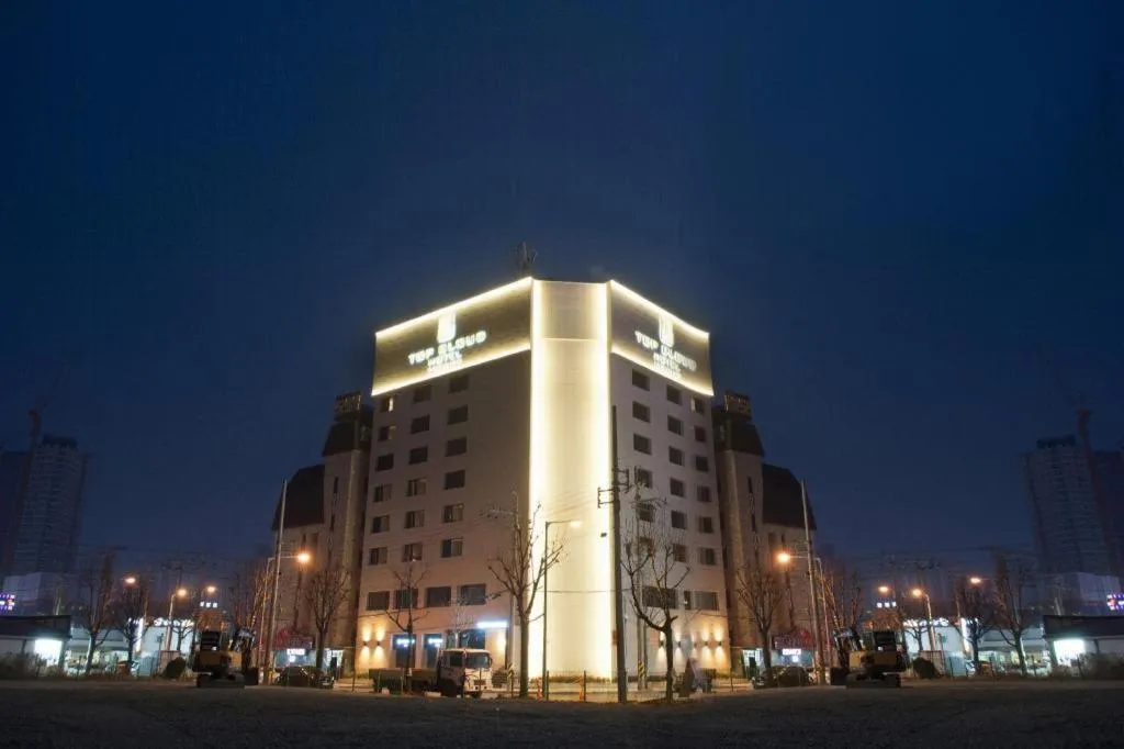 Top Cloud Hotel Gwangju (Korea Quality)