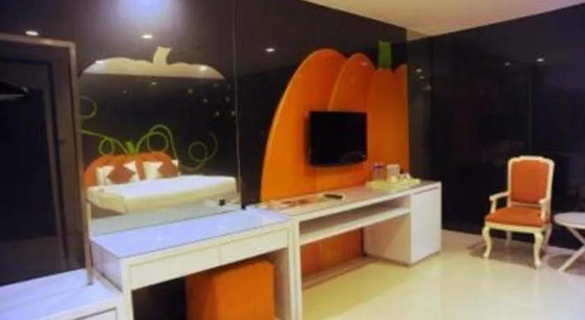 Bed in Hotel Cemerlang