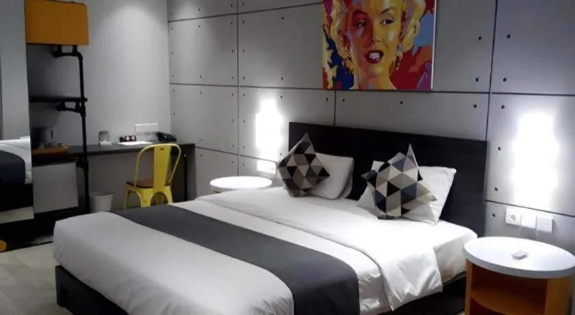 Bed in Hotel Cemerlang