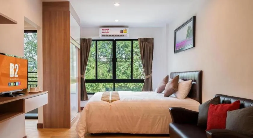 Bed in B2 Sriracha Premier Hotel