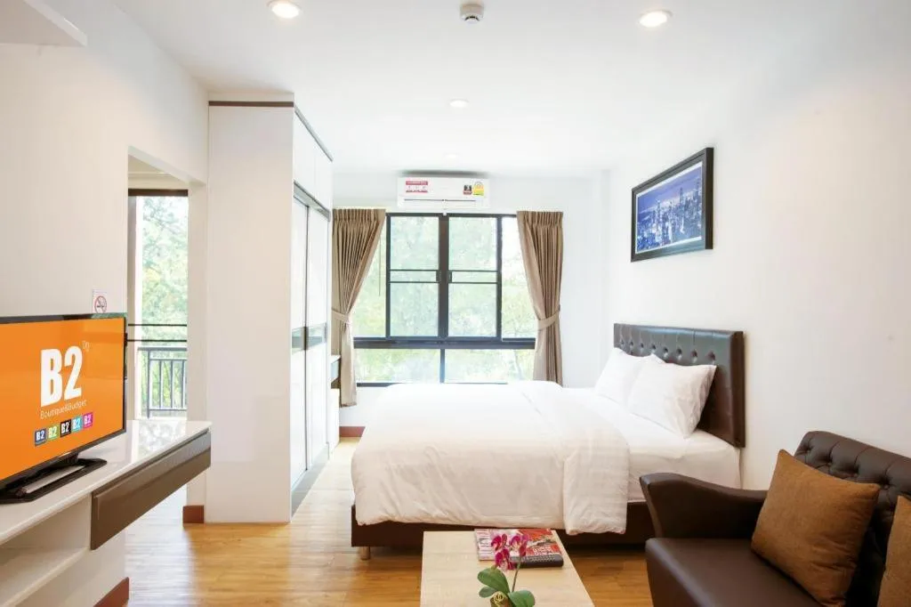 Bed in B2 Sriracha Premier Hotel