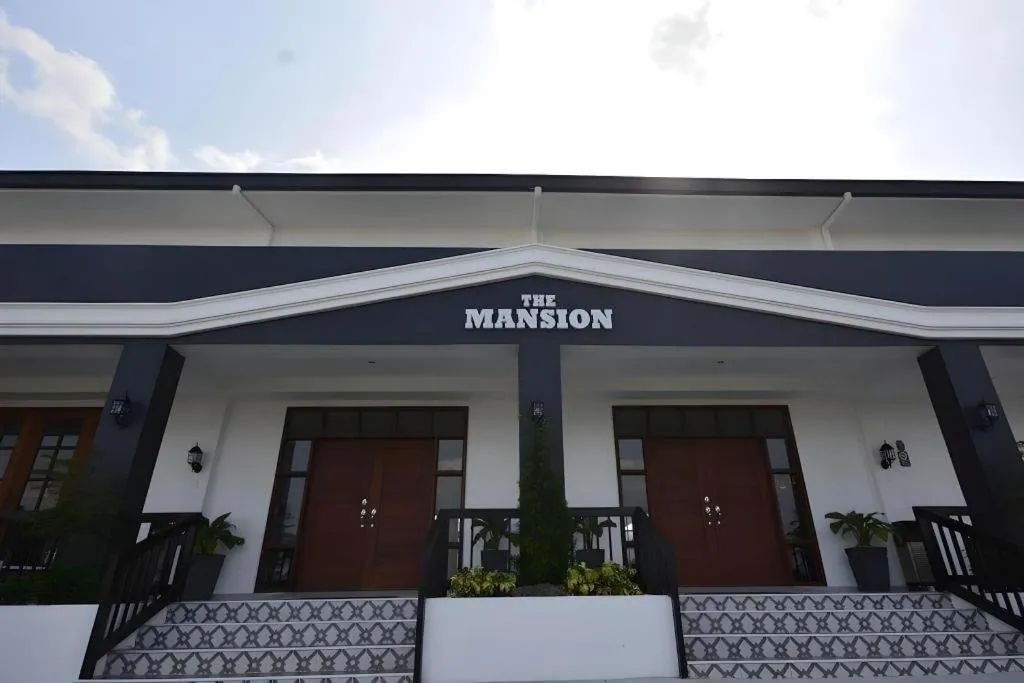 The Mansion