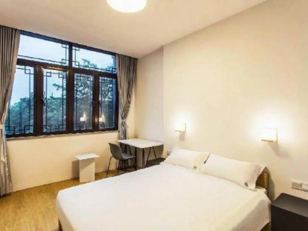 Bed in Together-Venue Fawn Hostel Suzhou