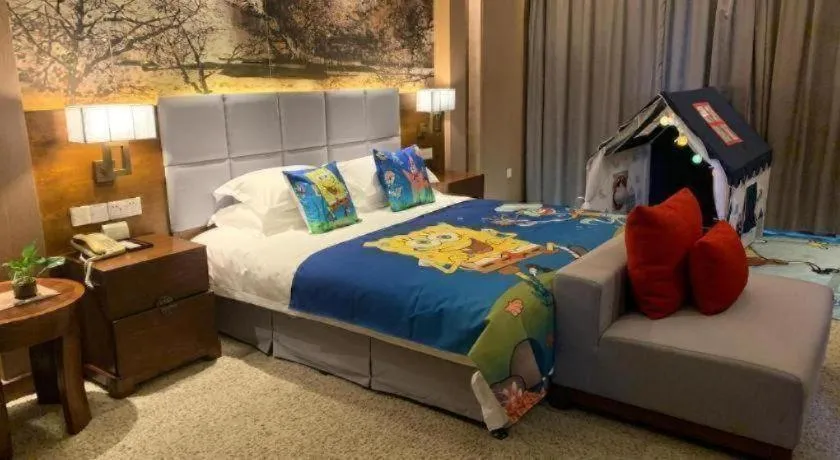 Bed in Wuxi Shanse Hotel