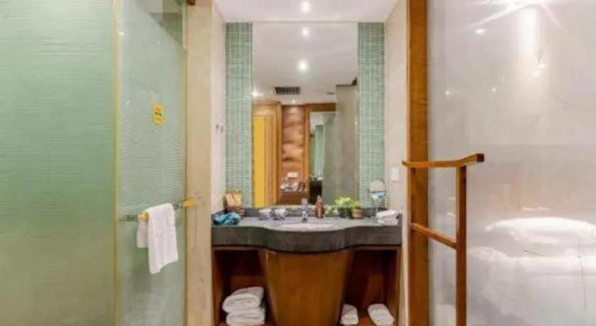 Bed in Wuxi Shanse Hotel