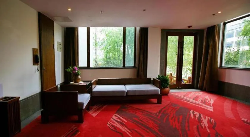 Bed in Wuxi Shanse Hotel