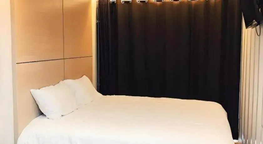 Bed in Boxotel Bed in Boxotel