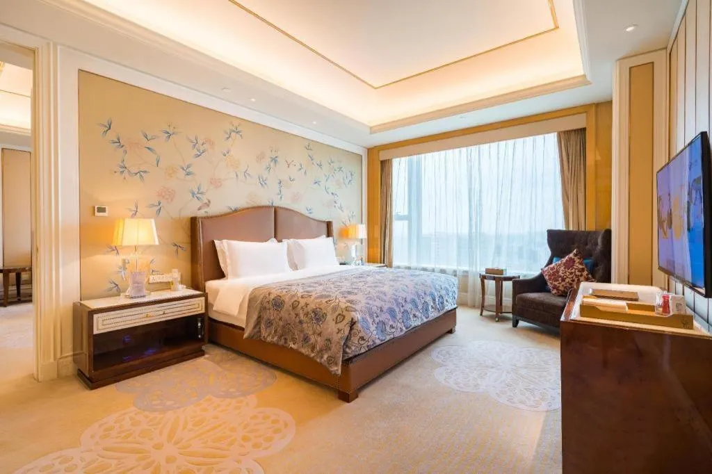 Bed in Suqian Hengli International Hotel