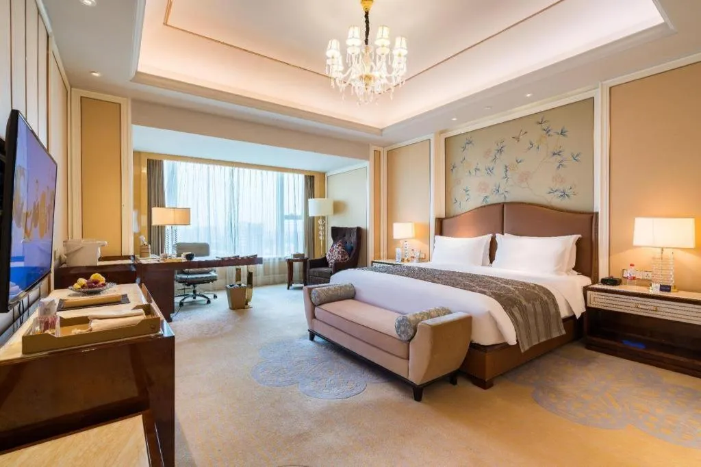 Bed in Suqian Hengli International Hotel