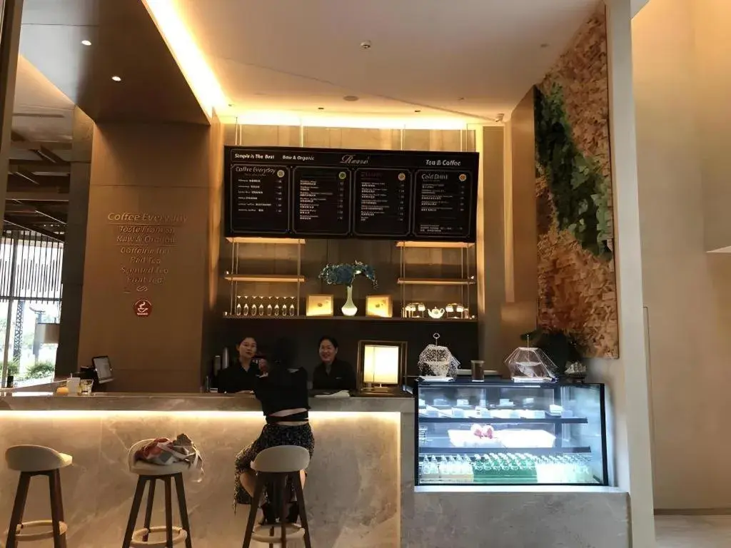 Royce Hotel Royce Hotel