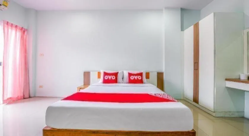 Bed in Purada Mansion