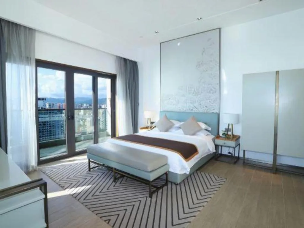 Bed in Rock Platinum Sea View Hotel