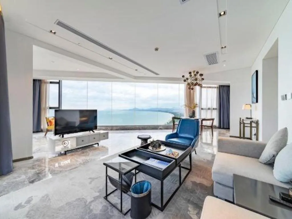 Rock Platinum Sea View Hotel