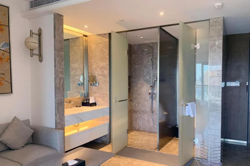 Rock Platinum Sea View Hotel