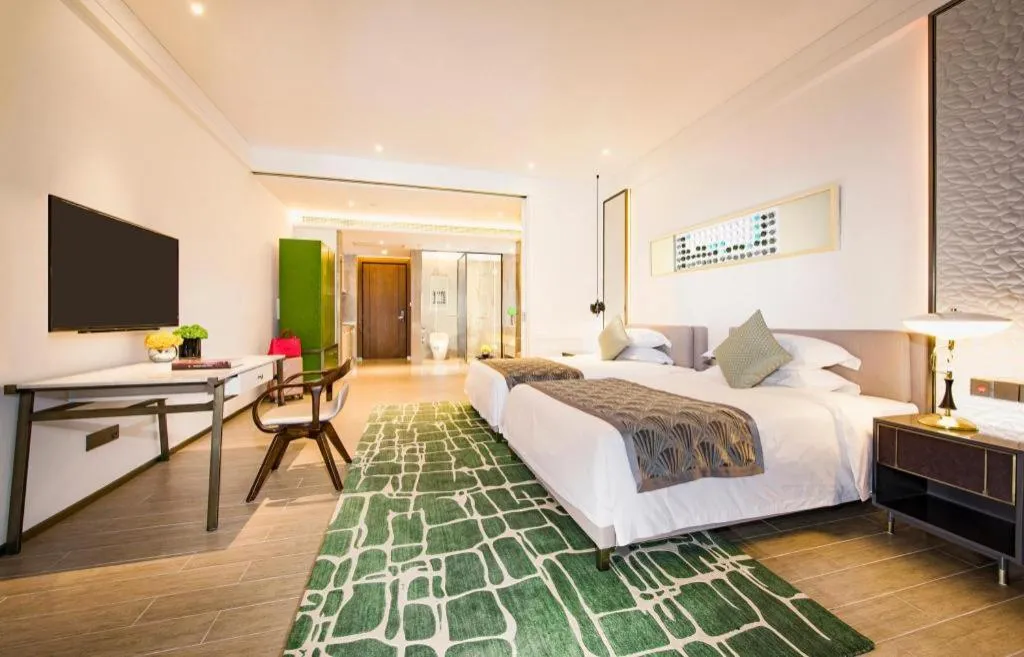 Bed in Rock Platinum Sea View Hotel