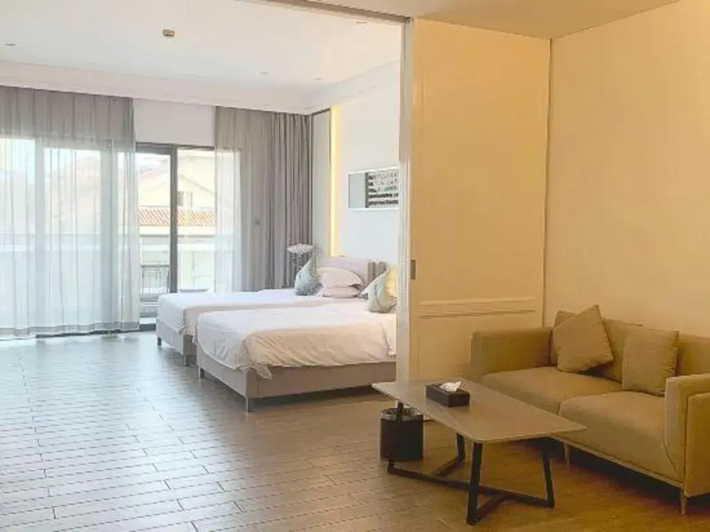 Bed in Rock Platinum Sea View Hotel Bed in Rock Platinum Sea View Hotel