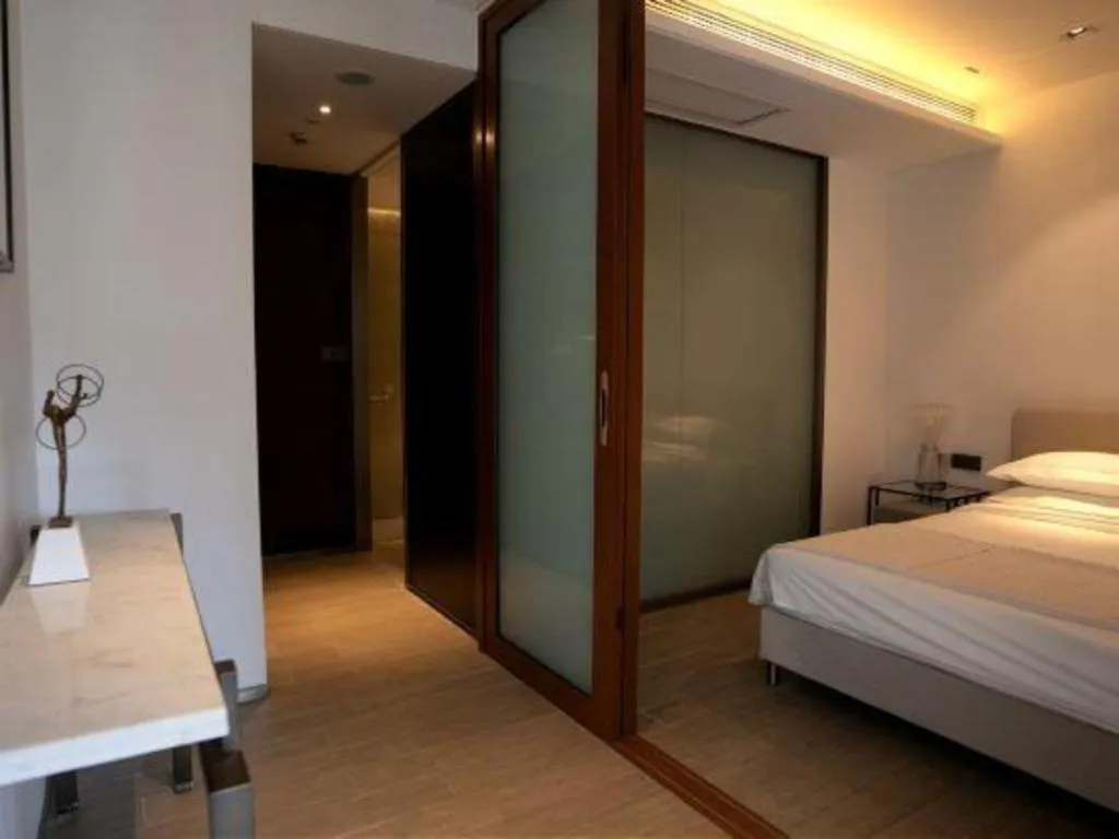 Bed in Rock Platinum Sea View Hotel